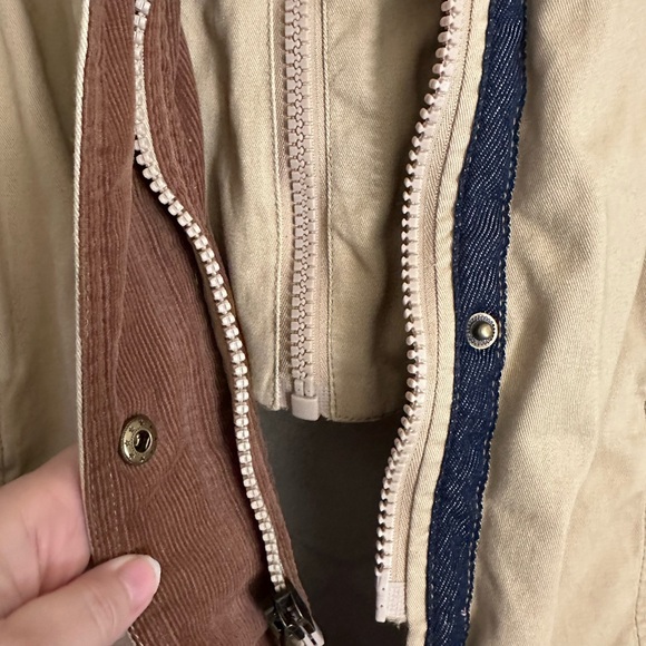 “Black Rivet” Women's Beige Hooded Jacket- extra warm! - Picture 13 of 14